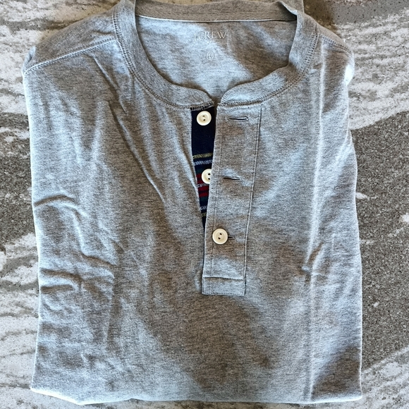 J. Crew Men's Jersey Henley T-shirt New Men's Size Medium - Picture 3 of 3